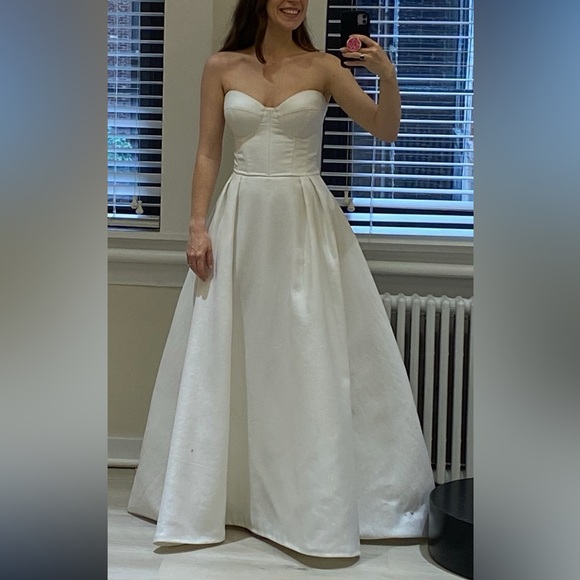 MillaNova Blisse ivory wedding dress - Picture 12 of 16